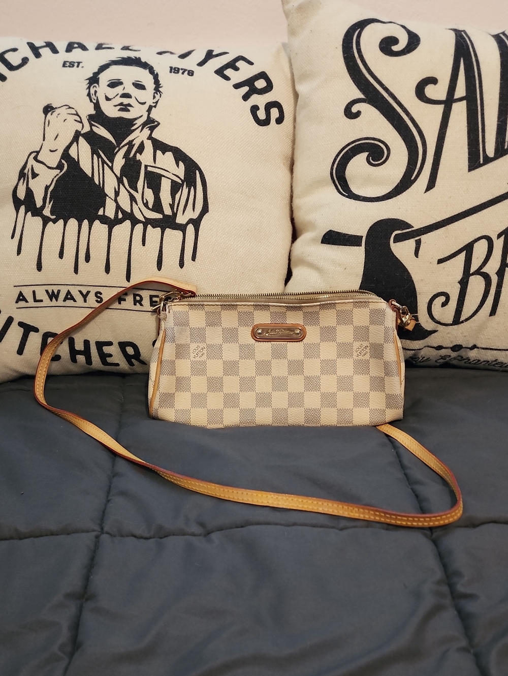 Louis Vuitton Damier Checkered Crossbody Clutch Pouch